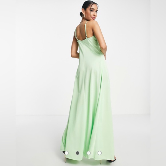 ASOS DESIGN Petite twist front cami maxi dress in green Women’s 00 Small - Picture 2 of 8